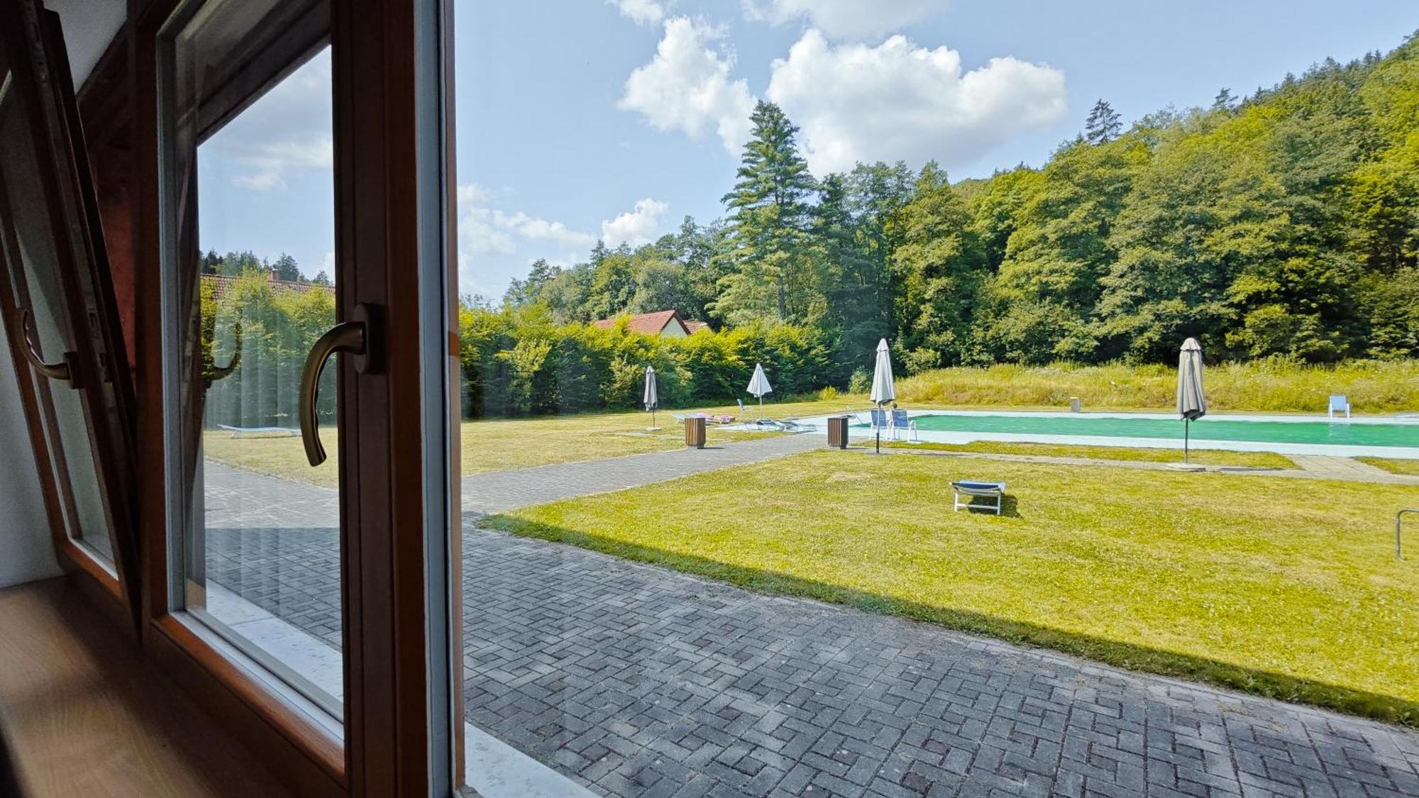 Geyserpark Village Karlovy Vary Phòng bức ảnh